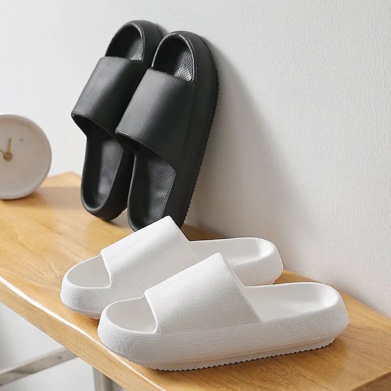 أحذية منزلية للرجال والنساء ذا - مراجعة Mule Slip On وسعره