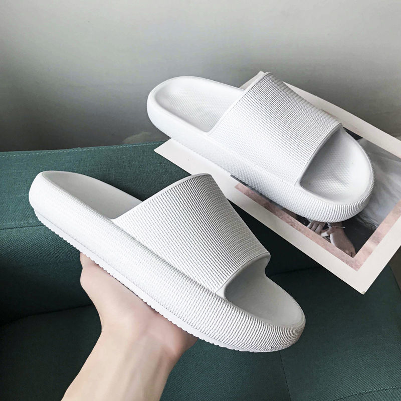 أحذية منزلية للرجال والنساء ذا - مراجعة Mule Slip On وسعره